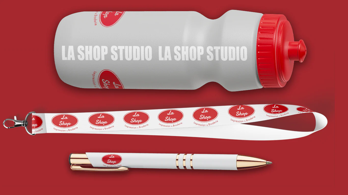 Bouteille, cordon et stylo personnalisés La Shop Studio